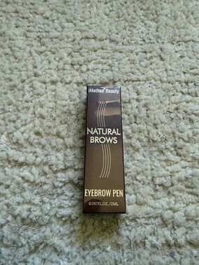 Natural Brows Eyebrow Pen — Brown
